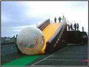 Zorbing-skluzavka